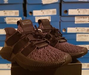 Adidas Prophere J Triple black AQ0510 sz 6,7